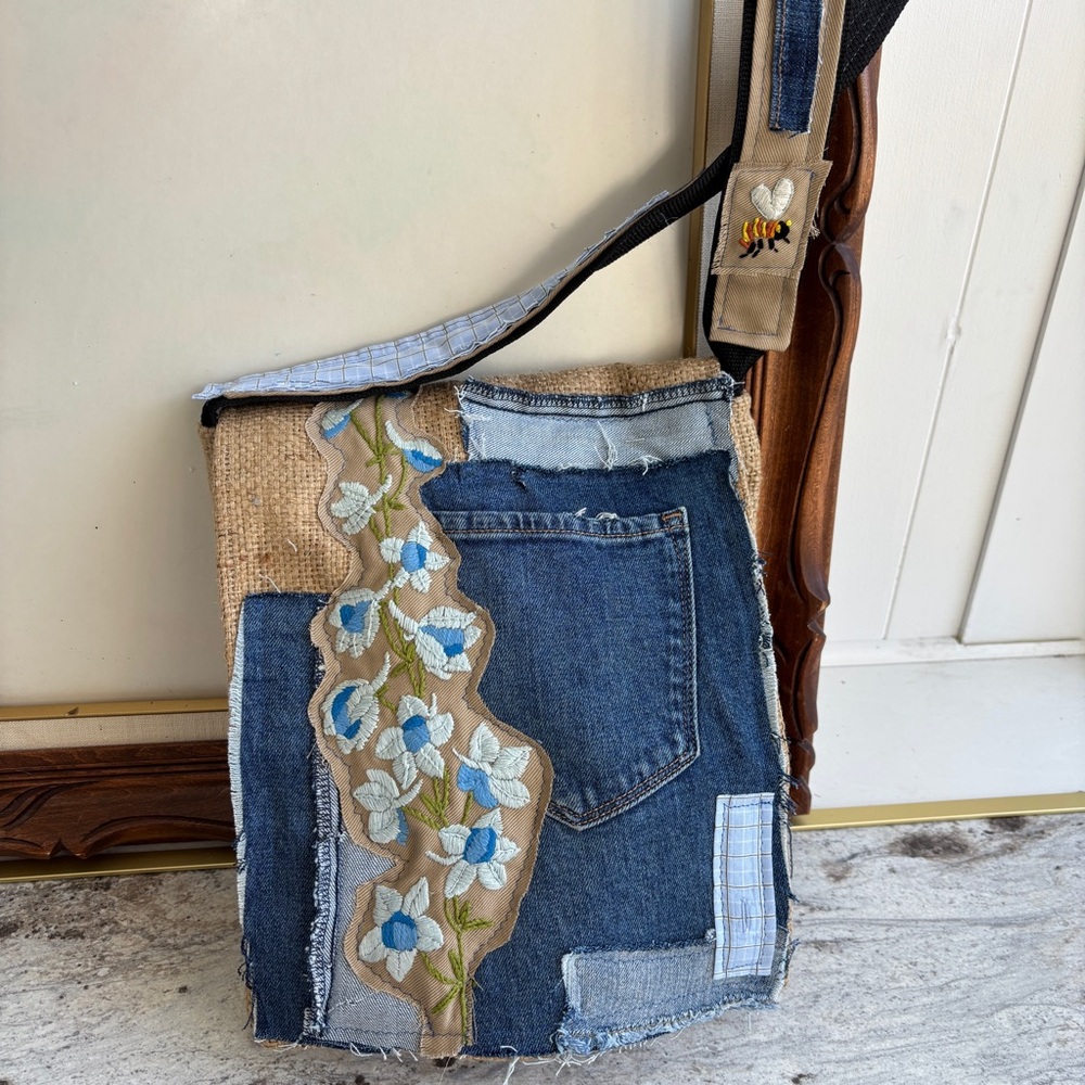 Handcrafted Denim & Burlap Floral Appliqué Crossbody Bag Honeybee Peace Purse